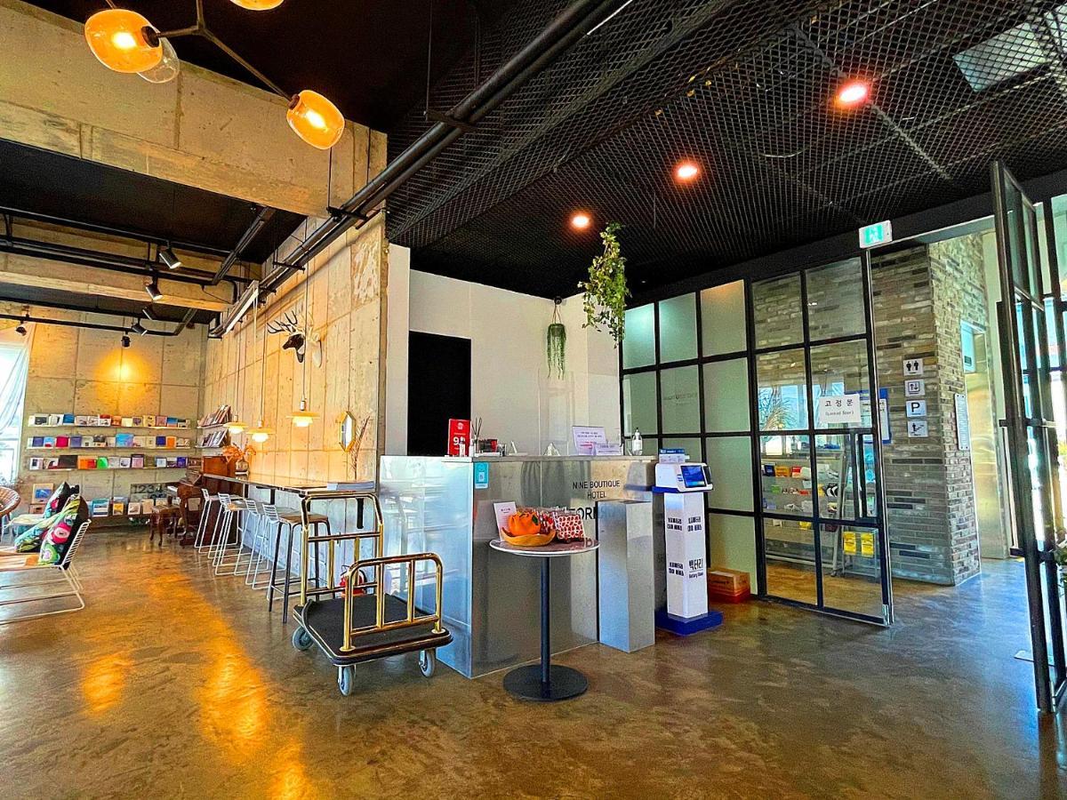 Nine Boutique Hotel Seogwipo Extérieur photo