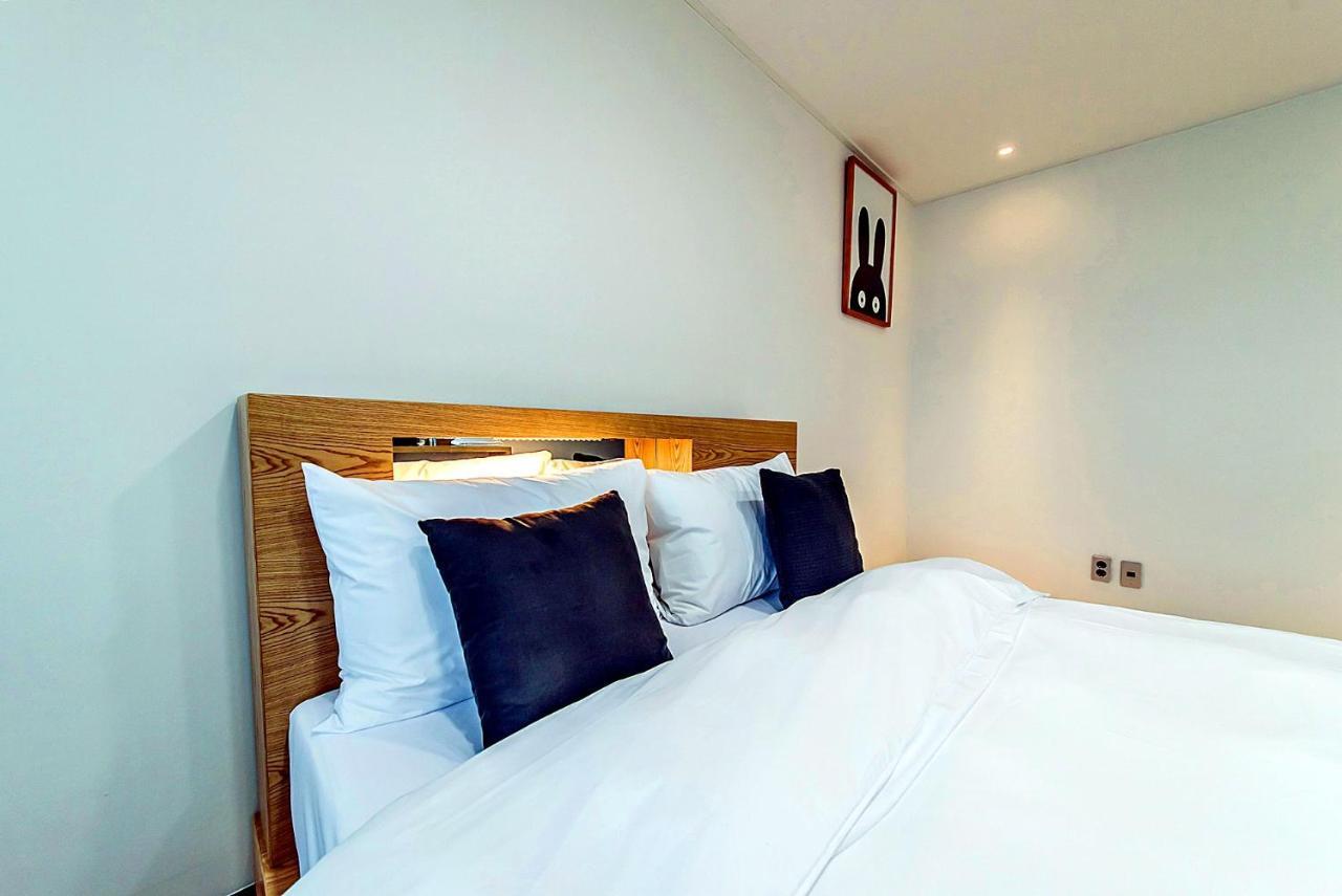 Nine Boutique Hotel Seogwipo Extérieur photo