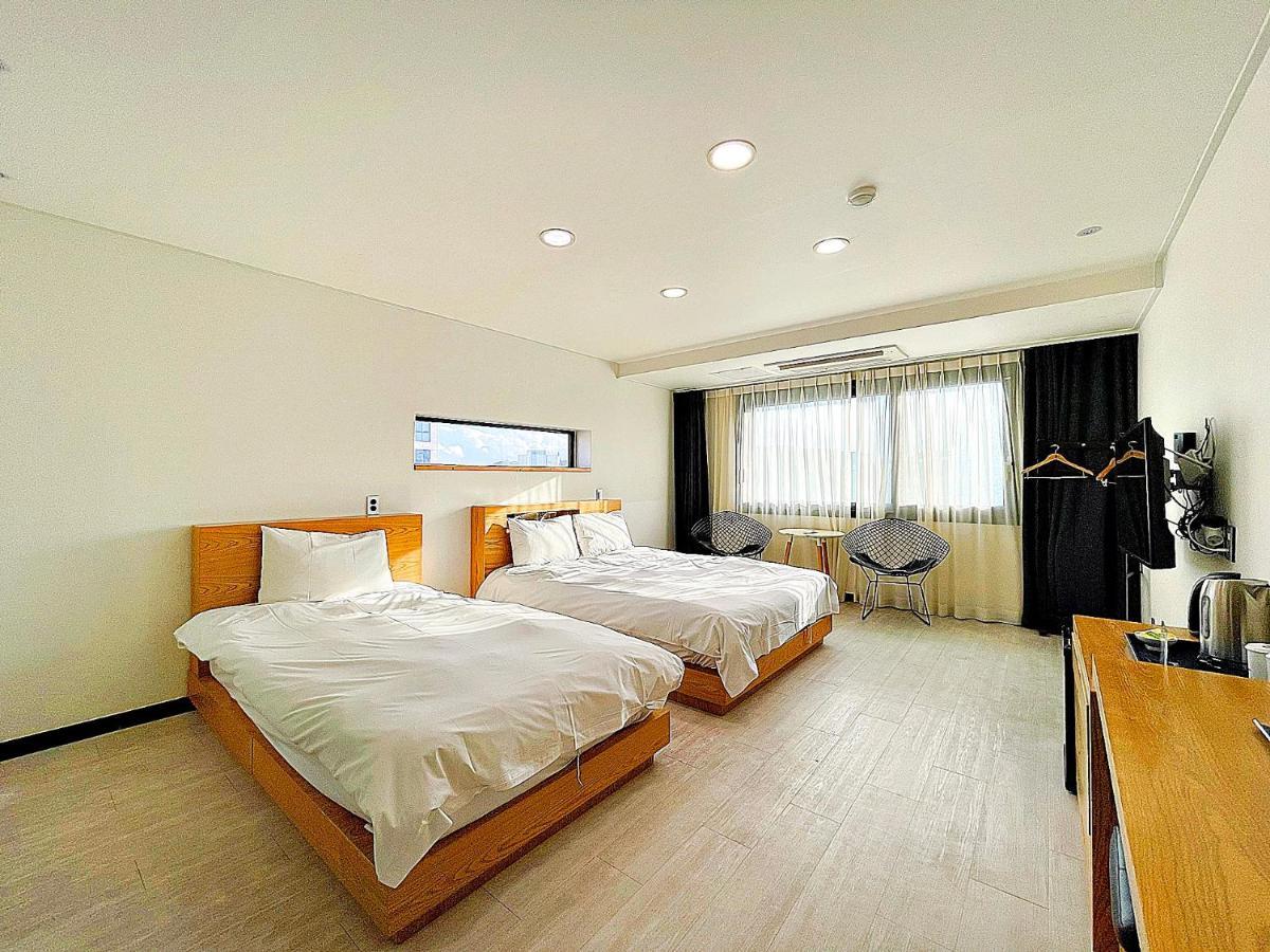 Nine Boutique Hotel Seogwipo Extérieur photo