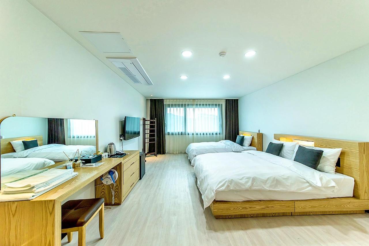 Nine Boutique Hotel Seogwipo Extérieur photo
